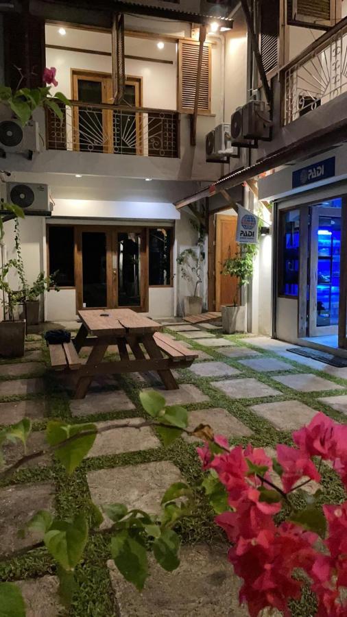 P&B Residences Legazpi Eksteriør bilde